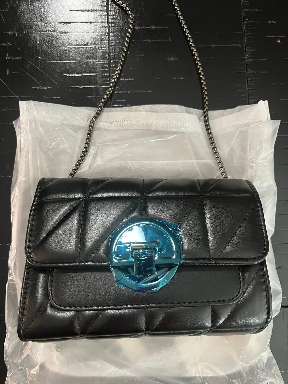 New Black Quilted Faux Leather Chain Crossbody Purse Geometric Lock Shoulder